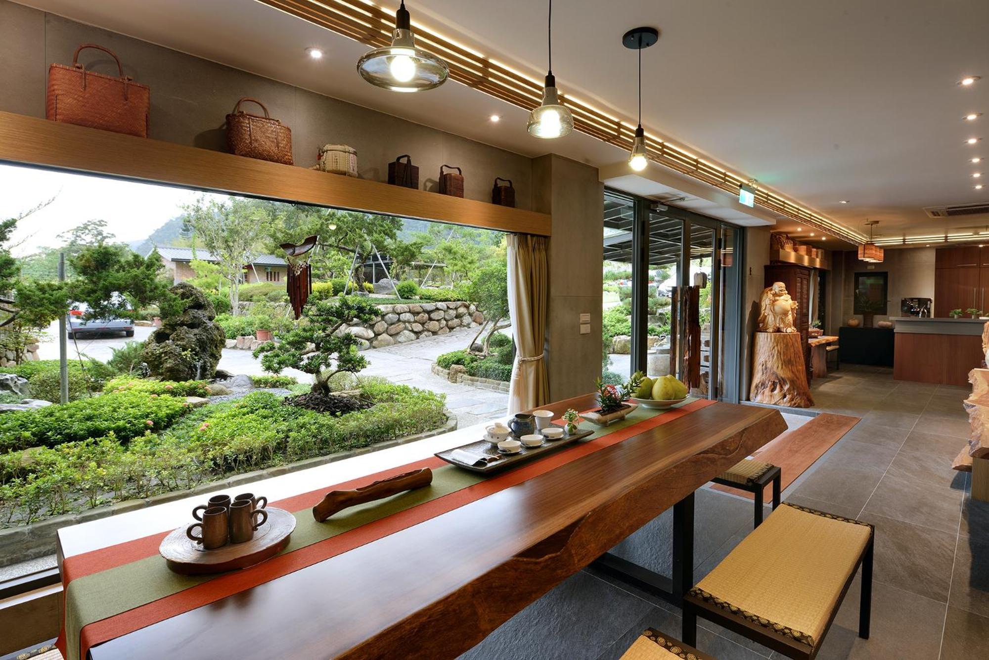 鄉道茶屋 Country Road B&B Тоучэн Экстерьер фото