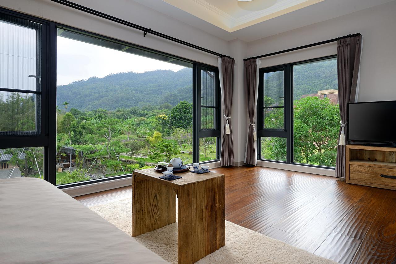 鄉道茶屋 Country Road B&B Тоучэн Экстерьер фото